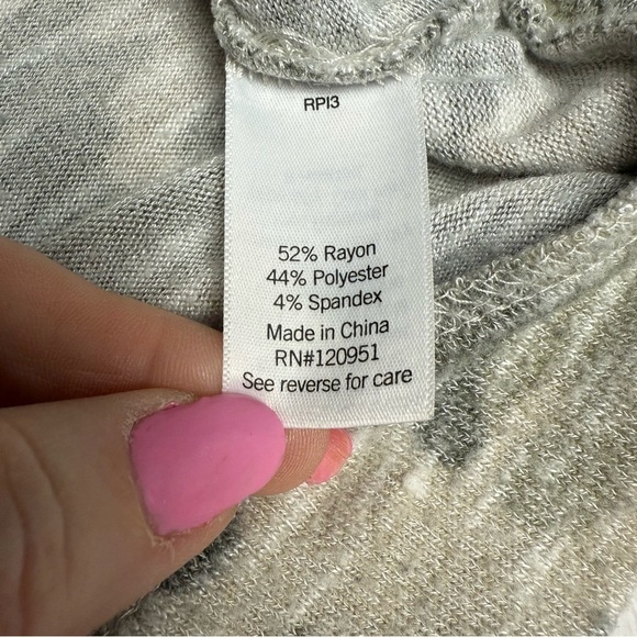 SO size medium Women's Green Camo Hoodie Sweater - Picture 4 of 7